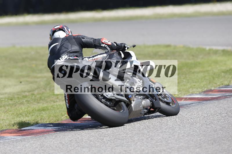 Archiv-2025/45 10.08.2025 Plüss Moto Sport ADR/Freies Fahren/backside